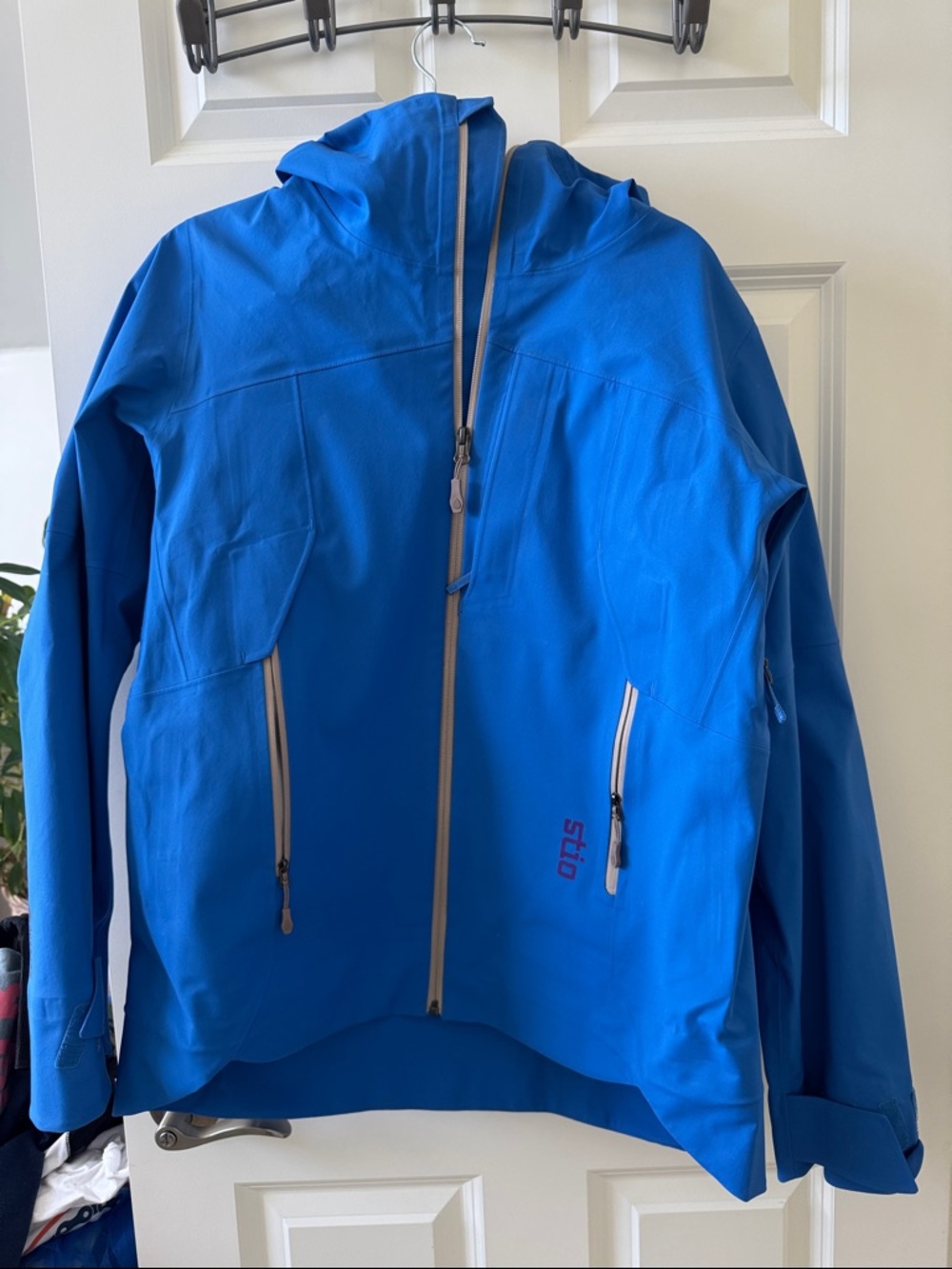 Stio Women’s Royal Blue Shell Jacket